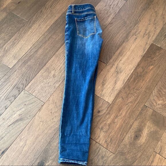 CABI DOVER Skinny Jeans 4 #3385 Med Wash EUC - Picture 4 of 8